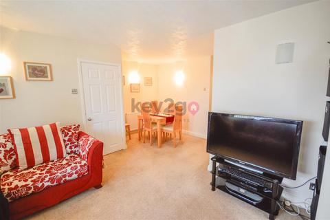 14 Ardsley Close, Owlthorpe, Sheffield, S20 6SS