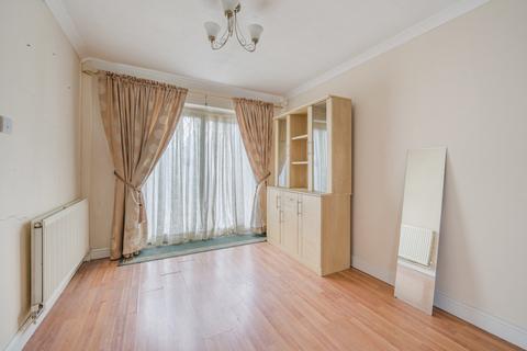 2 bedroom semi-detached house for sale, Park Lane, Hayes