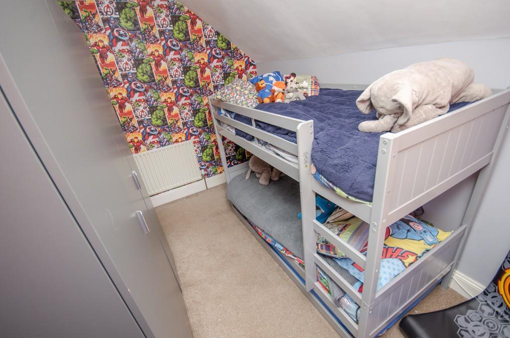 Bedroom two pic 2.jpg