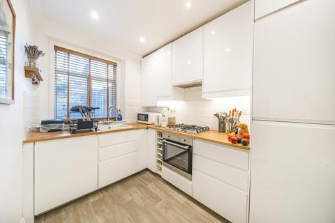 Flat 1, 21 Oakden Street, London, SE11 4UQ