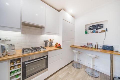 Flat 1, 21 Oakden Street, London, SE11 4UQ