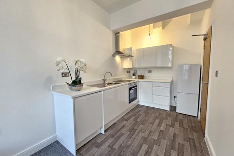 1 bedroom flat to rent, Crabbery Street , ST16 2BE