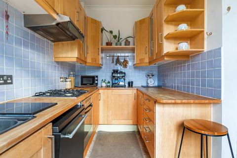 2 bedroom flat for sale, Shooters Hill Road, Blackheath