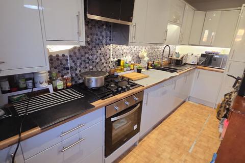 3 bedroom house for sale, Schneider Road, Barrow In Furness LA14