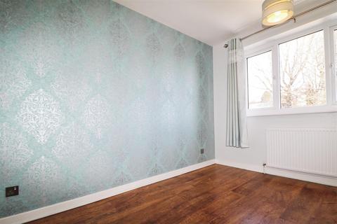 3 bedroom end of terrace house for sale, Dycott Road, Rotherham