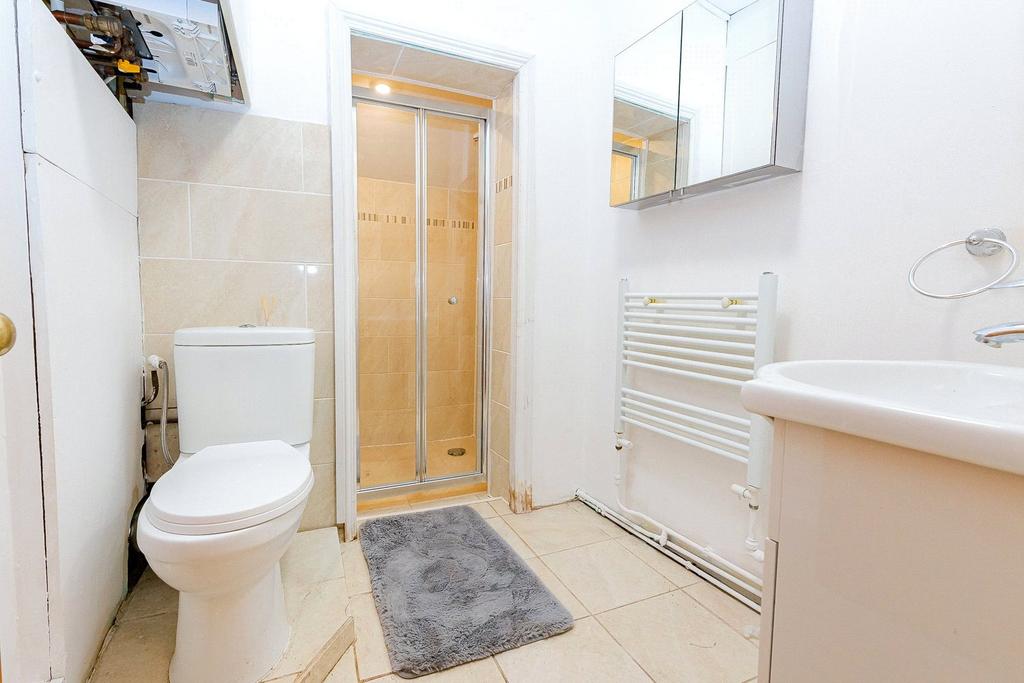 Shower Room/Wc