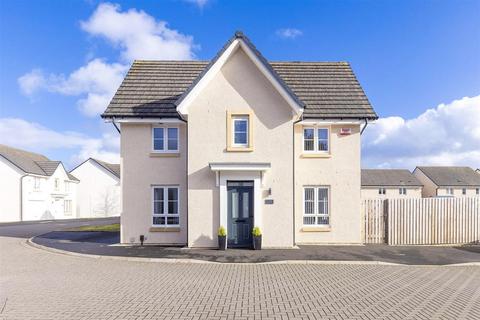 3 bedroom terraced house for sale, Howatston Court, Livingston