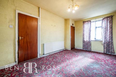 3 bedroom semi-detached house for sale, Lighthurst Avenue, Chorley