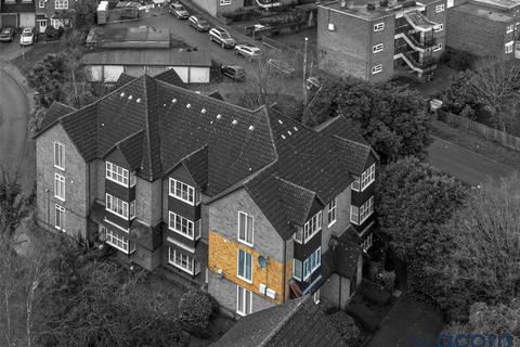 Studio for sale, Corris Green, Snowdon Drive NW9