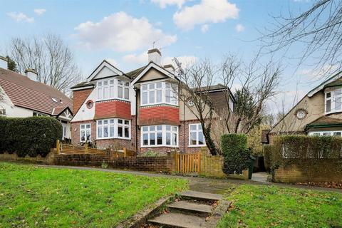 3 bedroom semi-detached house for sale, Kings Head Hill, North Chingford