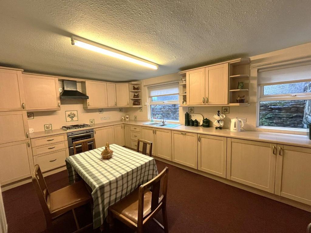 Kitchen.JPEG