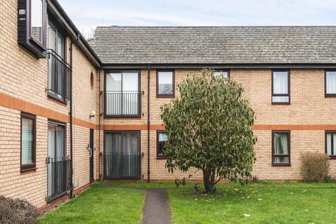 2 bedroom ground floor flat for sale, Stamford Close, Royston, Hertfordshire