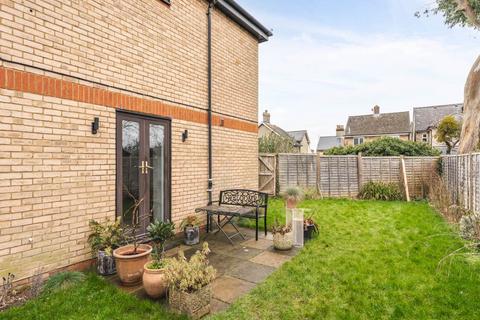 2 bedroom ground floor flat for sale, Stamford Close, Royston, Hertfordshire