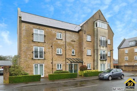 1 bedroom flat for sale, Weston Drive, Caterham, CR3