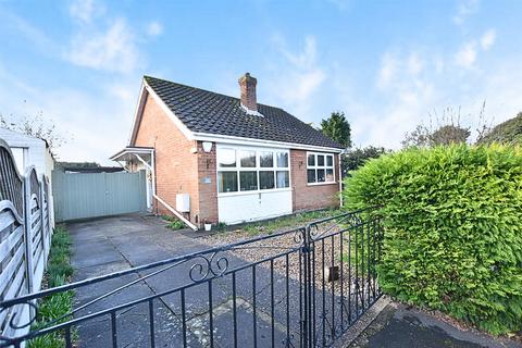 2 bedroom bungalow for sale, Skinners Lane, Grimsby DN37