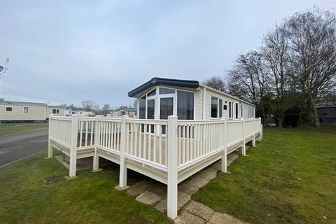 2 bedroom static caravan for sale, Tattershall Lakes Country Park