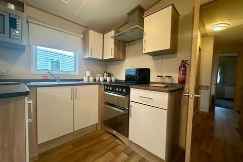 3 bedroom static caravan for sale, Tattershall Lakes Country Park