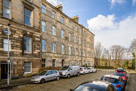 2 bedroom ground floor flat for sale, 3/1 Cornwallis Place, New Town, Edinburgh, EH3 6NG