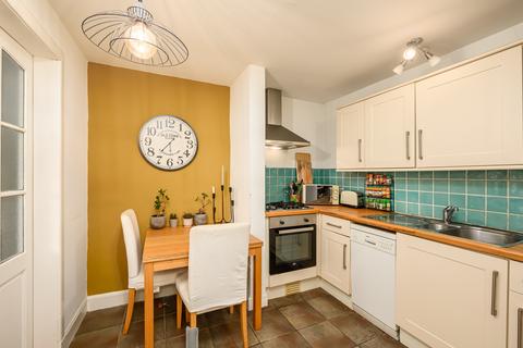 2 bedroom ground floor flat for sale, 3/1 Cornwallis Place, New Town, Edinburgh, EH3 6NG