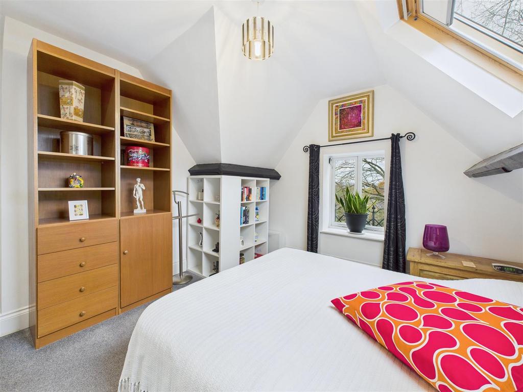 CAM04279 G0-PR0248-STILL030.jpg