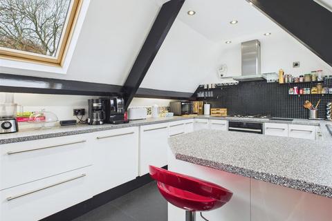 undefined, Collegiate Crescent, Broomhall, Sheffield
