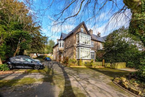 3 bedroom apartment for sale, Collegiate Crescent, Broomhall, Sheffield