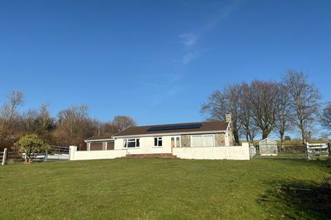 3 bedroom detached bungalow for sale, Drefach, Llanybydder, SA40