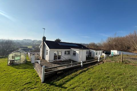 3 bedroom detached bungalow for sale, Drefach, Llanybydder, SA40