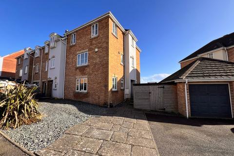 4 bedroom semi-detached house for sale, Llwyn Y Gog, Rhoose Point, CF62 3LS