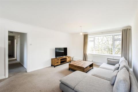 2 bedroom flat for sale, Lambs Close, Cuffley EN6