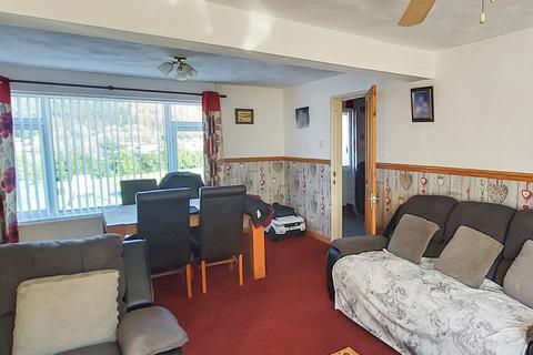 22 Brynifor, Mountain Ash, CF45 3AA