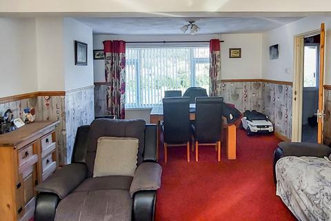 22 Brynifor, Mountain Ash, CF45 3AA