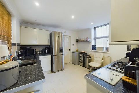 2 bedroom ground floor flat for sale, Brockman Road, Folkestone, CT20