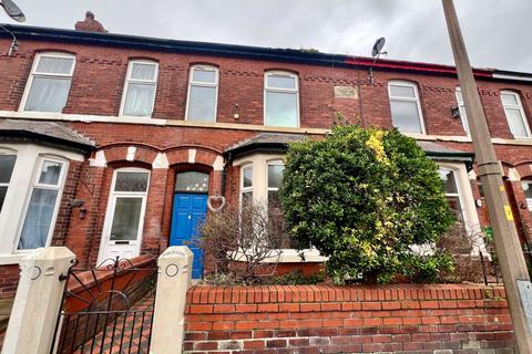 3 bedroom terraced house for sale, Seabank Road, Fleetwood FY7