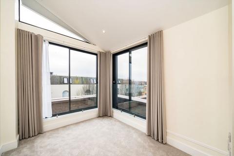 2 bedroom flat to rent, Coomer Place, London SW6