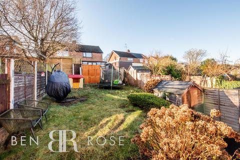 2 bedroom semi-detached house for sale, Warwick Road, Walton-Le-Dale, Preston