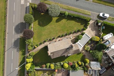 undefined, Templenewsam Road, Leeds