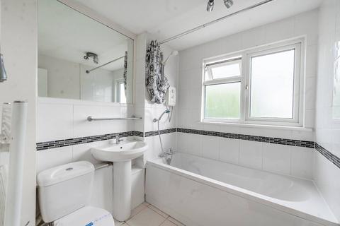 1 bedroom flat for sale, Deane Avenue, HA4, Ruislip, HA4