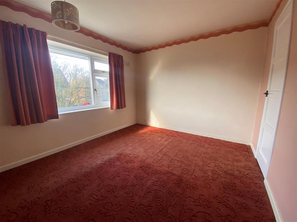 Bedroom 1.2.jpg