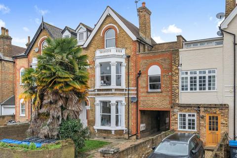 Flat 2, 70 Queens Road, London, SW19 8LR