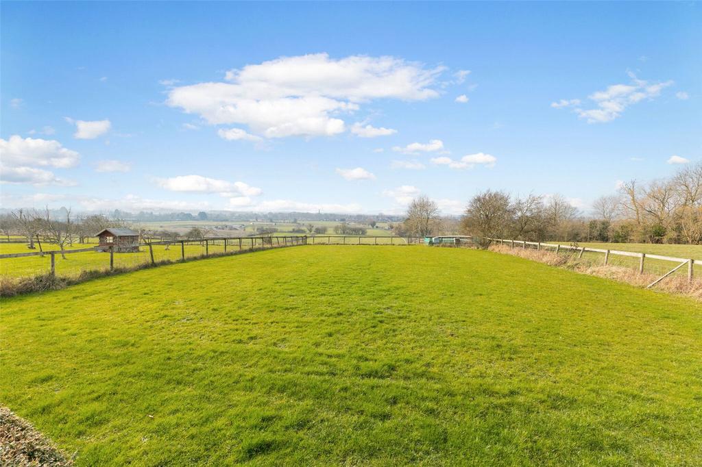 Small Paddock