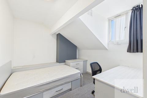 undefined, Talbot Mount, Burley, Leeds, LS4