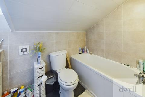 undefined, Talbot Mount, Burley, Leeds, LS4
