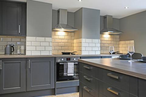 undefined, 94 Cemetery Road, Beeston, Leeds, LS11