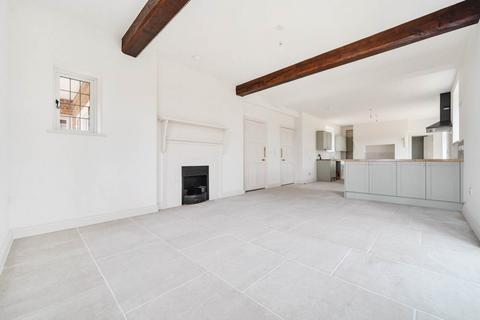 6 bedroom manor house to rent, Leverton