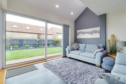 5 bedroom detached house for sale, Beckside Close, North Cave