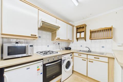 1 bedroom flat to rent, Swindon Close, Cheltenham, GL51