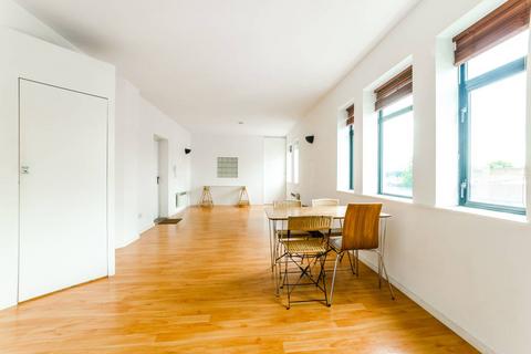 1 bedroom flat for sale, Jedburgh Road, Plaistow, London, E13