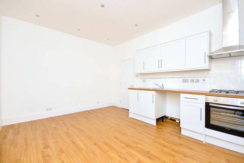 2 bedroom flat for sale, High Road Leytonstone, Leytonstone, London, E11