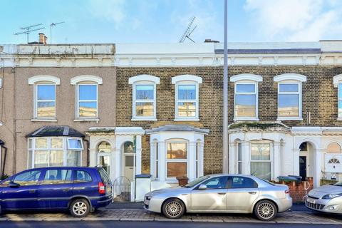 2 bedroom flat for sale, High Road Leytonstone, Leytonstone, London, E11